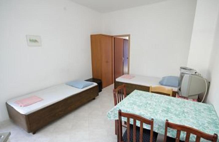Apartments Angela Ližnjan Buitenkant foto